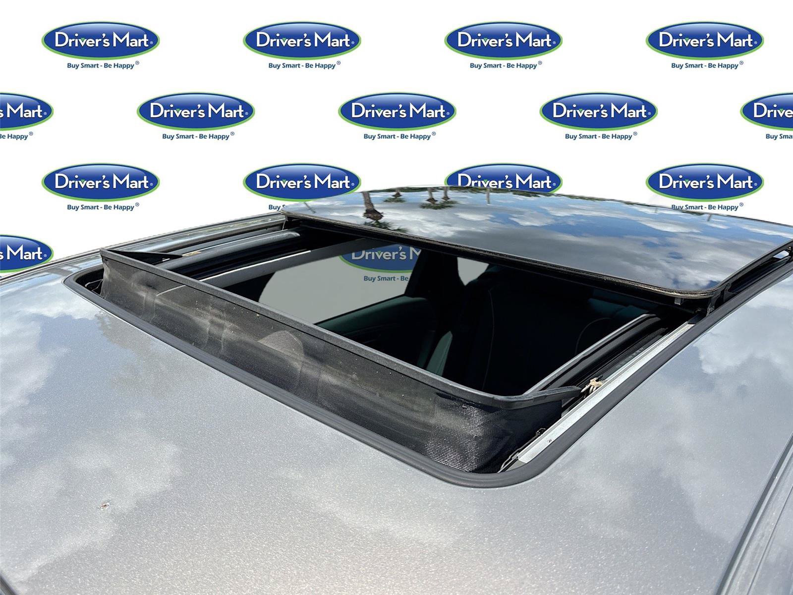 Used 2018 Chevrolet Impala Premier w/ Premier Confidence Package FWD image 22