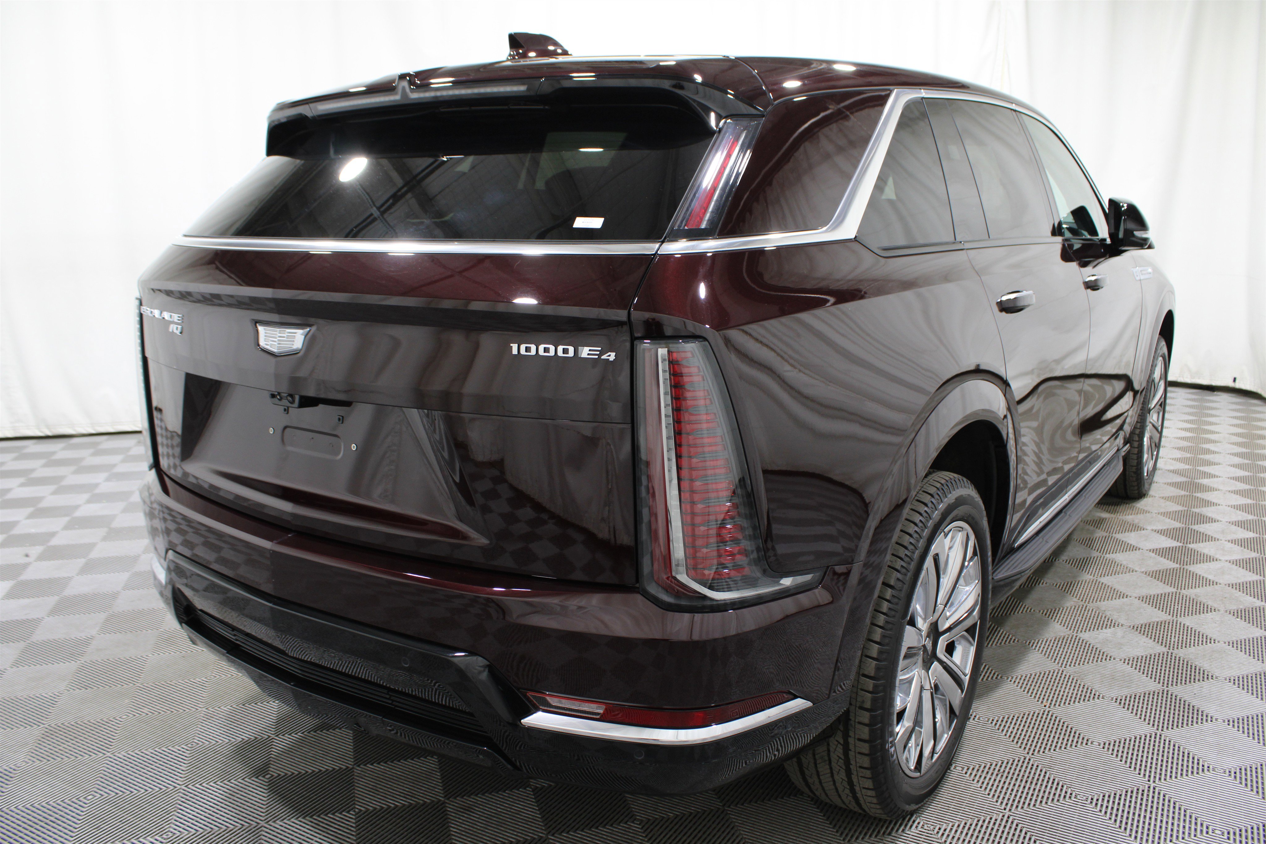 New 2026 Cadillac Escalade IQ Luxury 2 w/ LPO, Radiant Package image 33