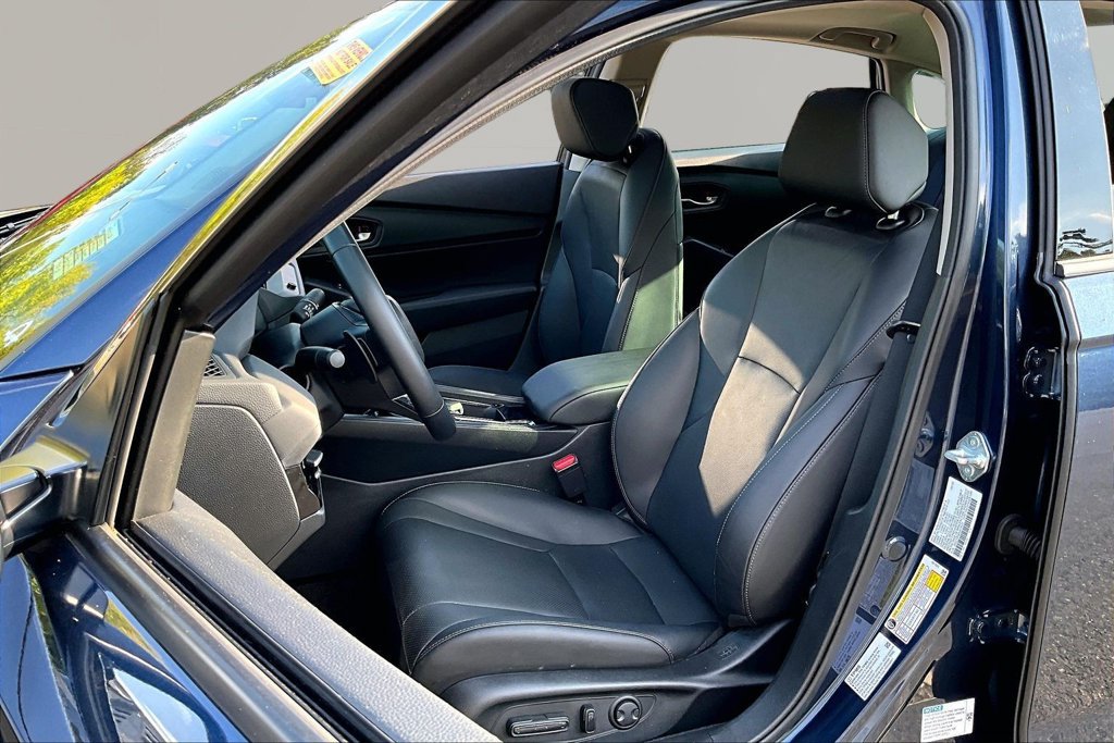 Used 2025 Honda Accord EX-L image 17