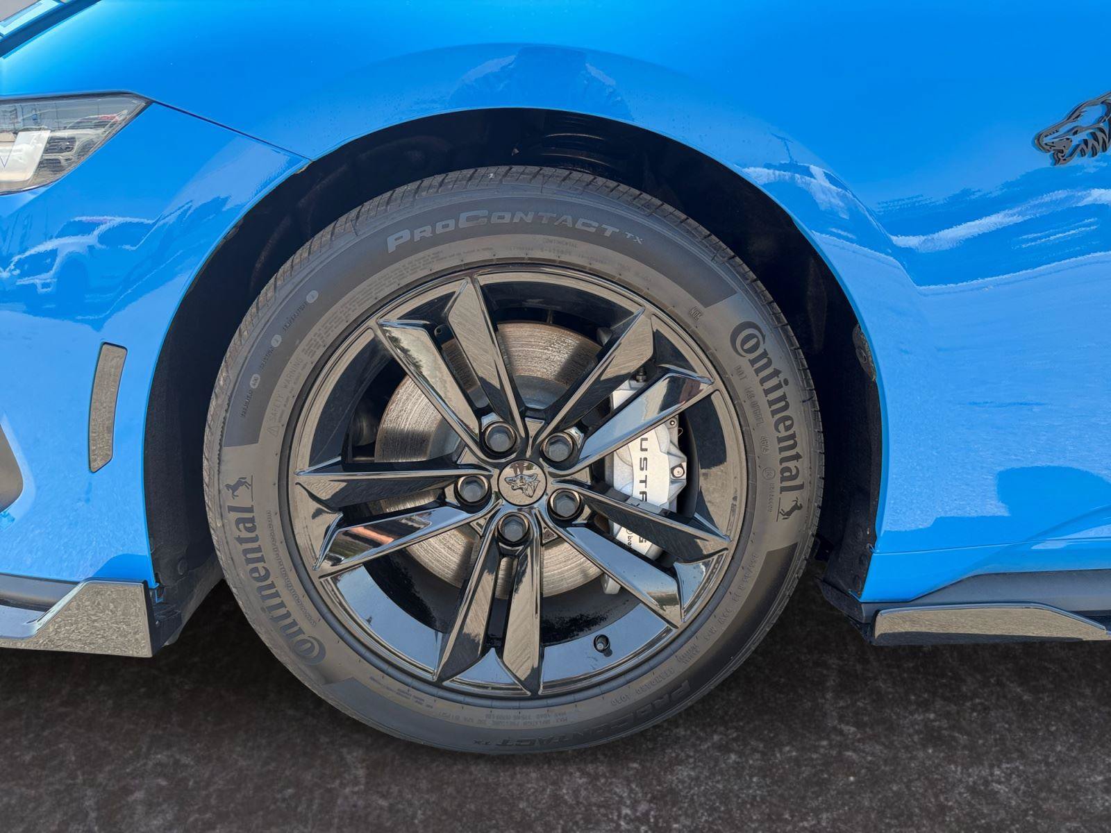 Used 2025 Ford Mustang GT RWD image 23
