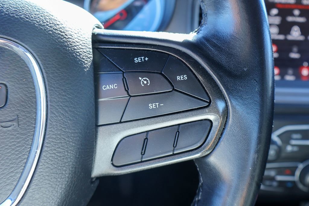 Used 2023 Dodge Charger SXT image 13