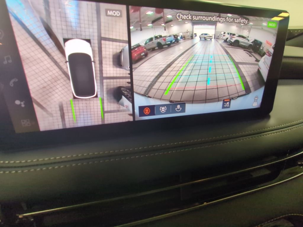 New 2026 INFINITI QX60 Sport w/ Dark Cargo Package image 7