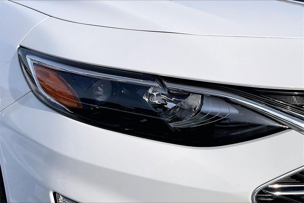 Used 2024 Chevrolet Malibu LS image 31