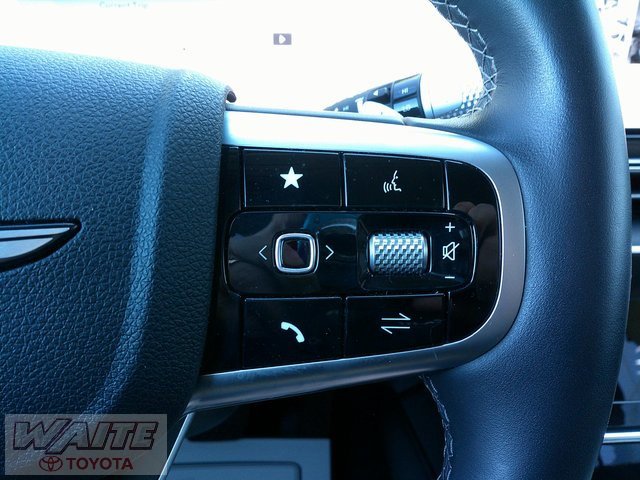 Used 2025 Genesis GV80 2.5T Standard image 14