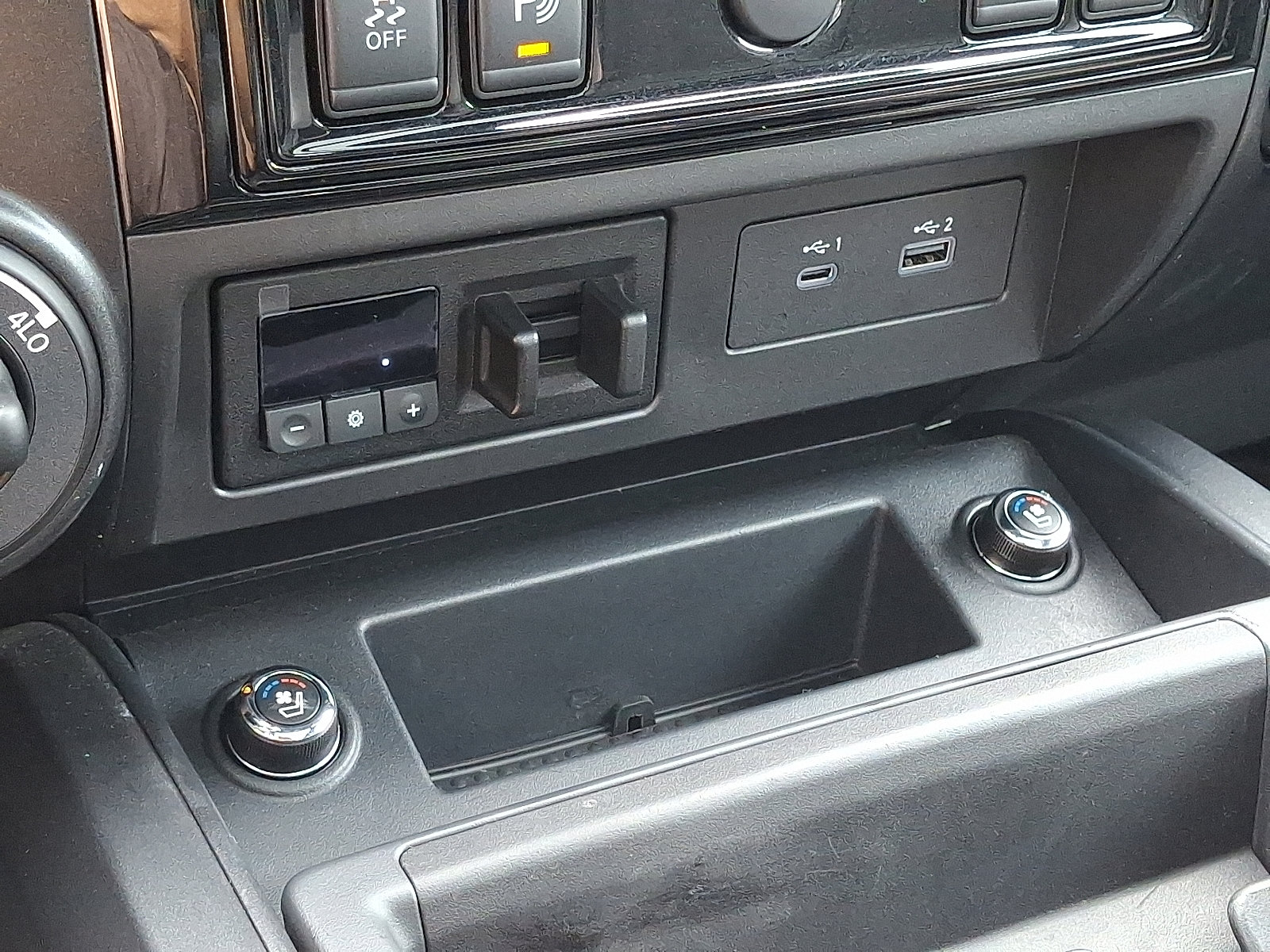 Certified 2024 Nissan Titan PRO-4X w/ Pro-4x Convenience Package AWD/4WD image 27