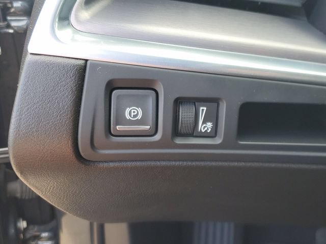 Used 2020 Cadillac XT5 Luxury FWD image 19