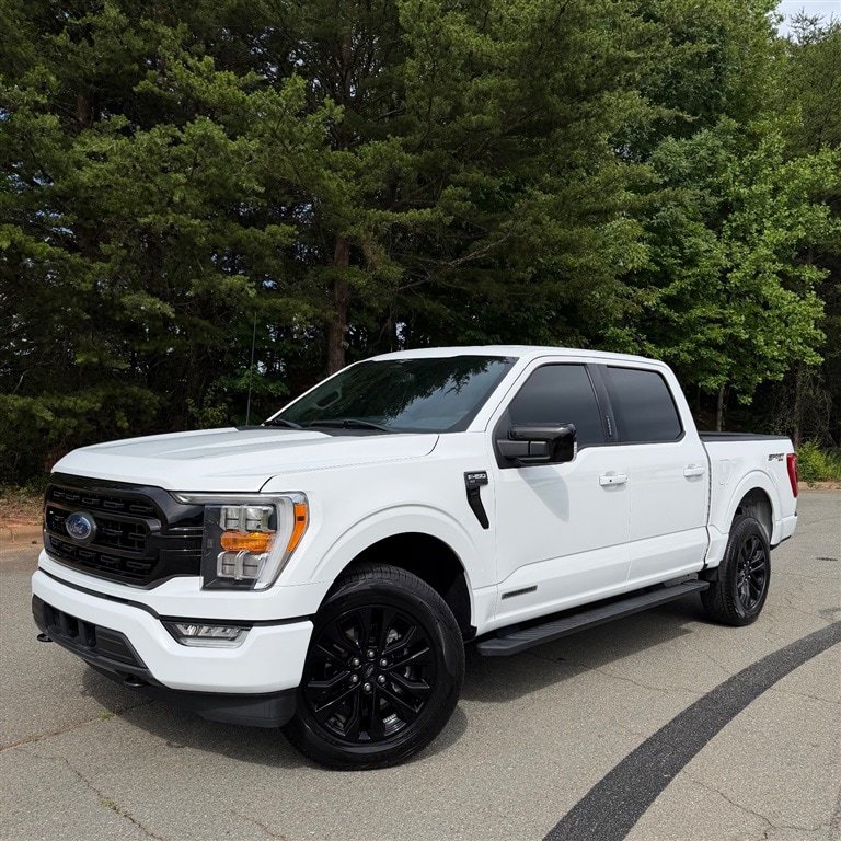 Used 2023 Ford F150 SuperCrew XLT w/ Equipment Group 302A High AWD/4WD image 4