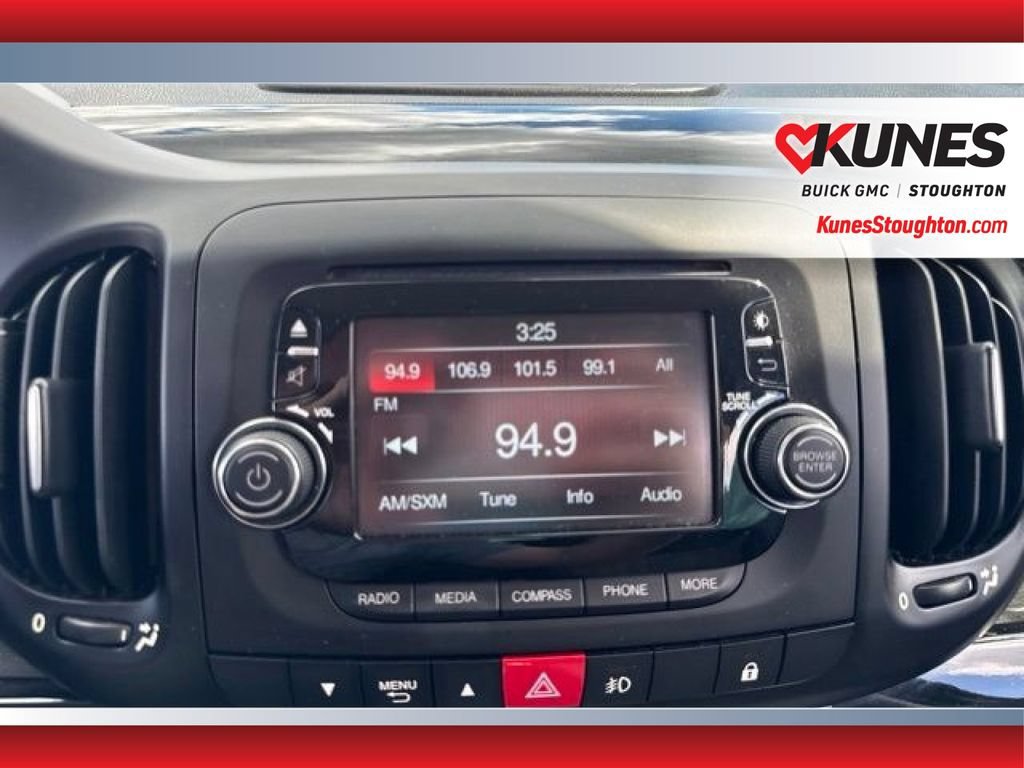 Used 2015 FIAT 500L Trekking FWD image 29
