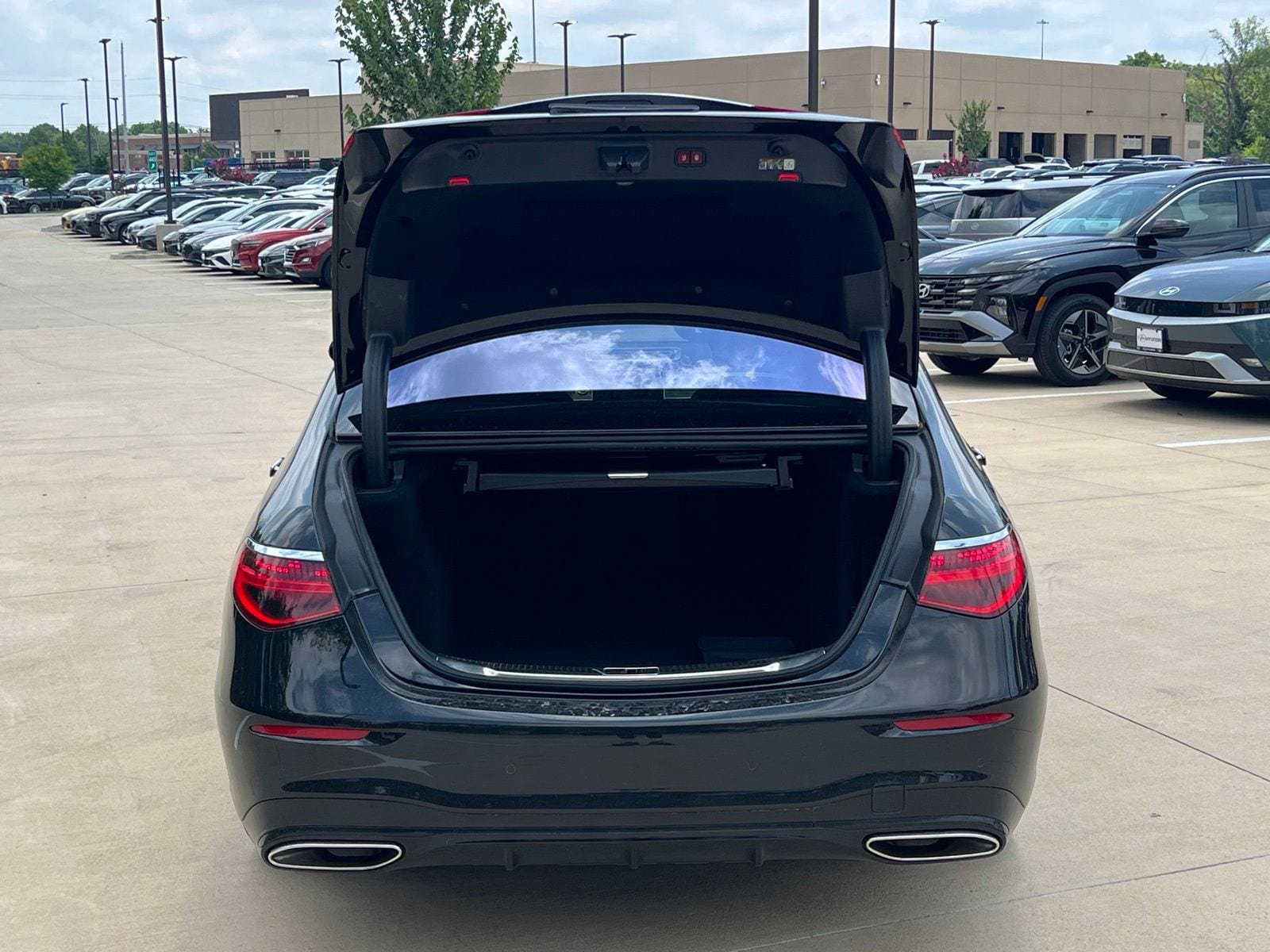Used 2022 Mercedes-Benz S 580 4MATIC Sedan image 15
