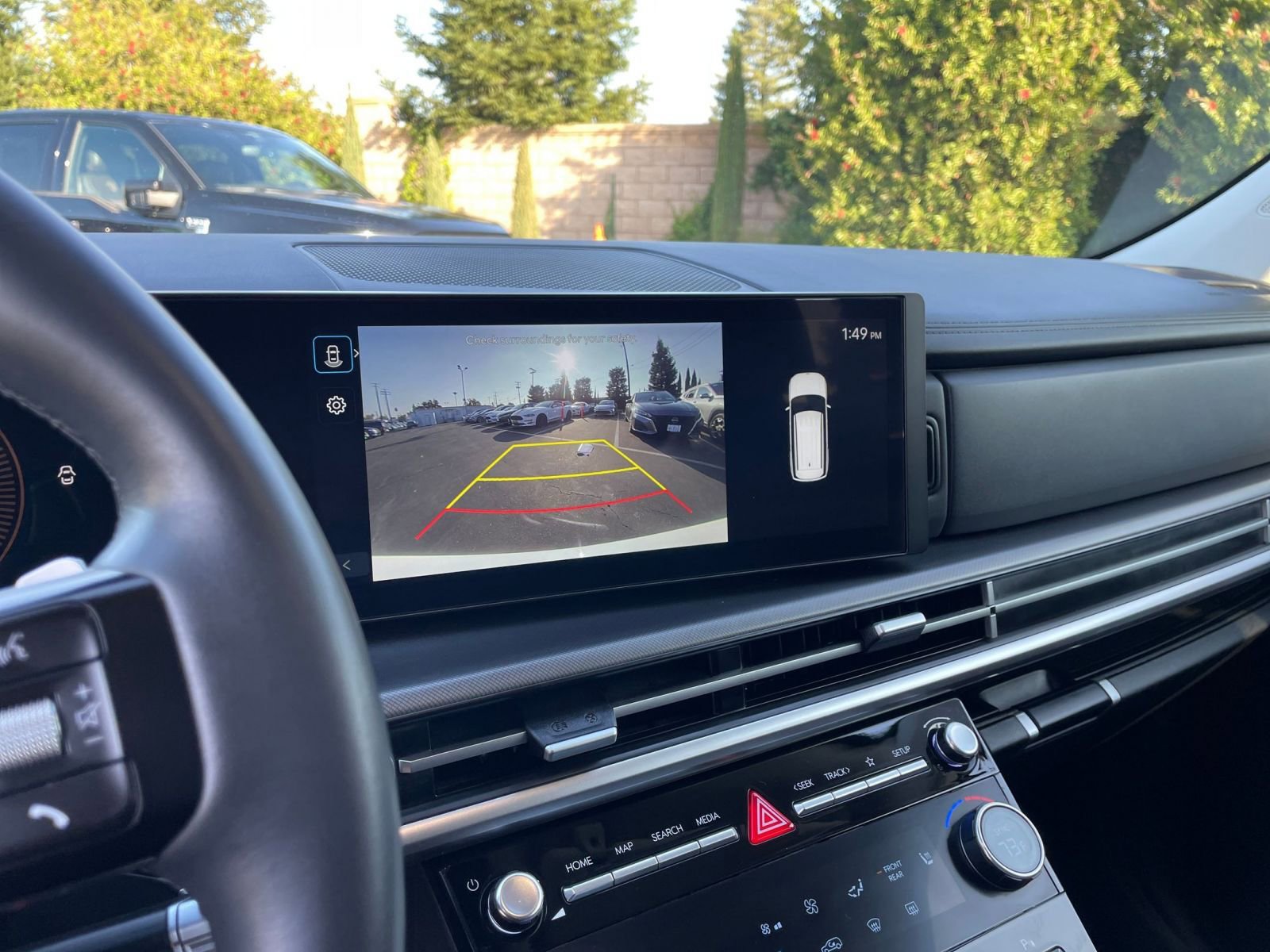 Used 2025 Hyundai Santa Fe SEL image 17