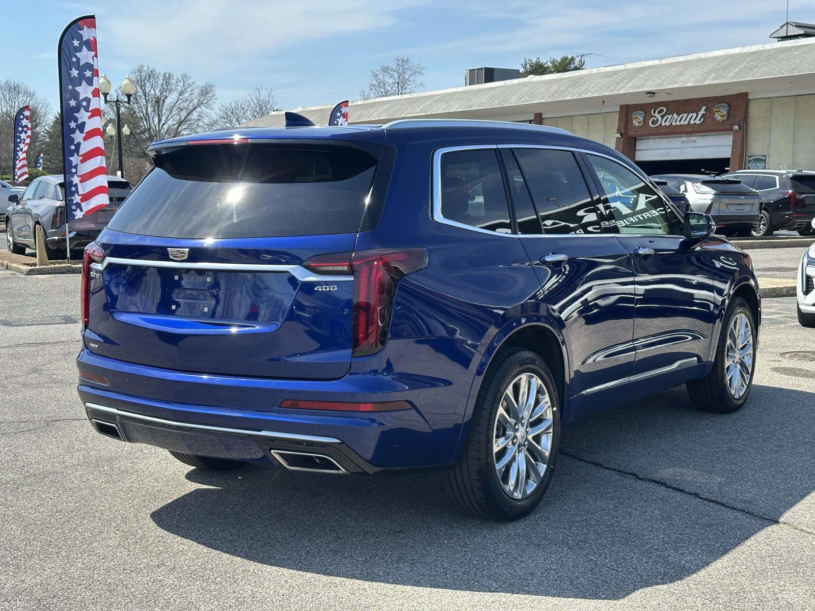 Certified 2023 Cadillac XT6 Premium Luxury image 5