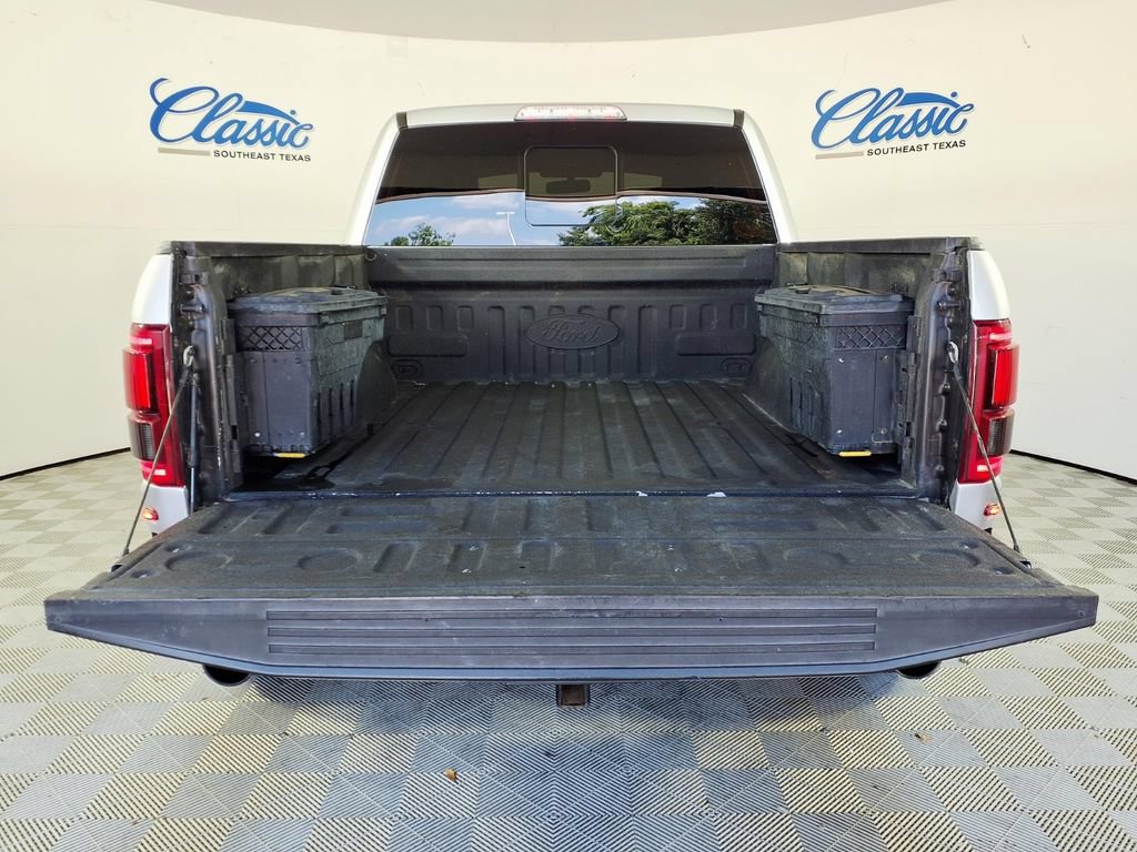 Used 2018 Ford F150 Raptor w/ Equipment Group 801A Mid AWD/4WD image 5