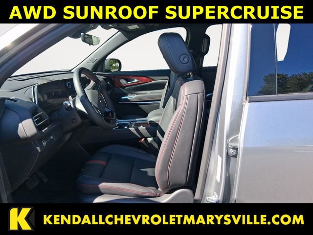 Used 2024 Chevrolet Traverse RS w/ LPO, Floor Liner Package AWD/4WD image 9