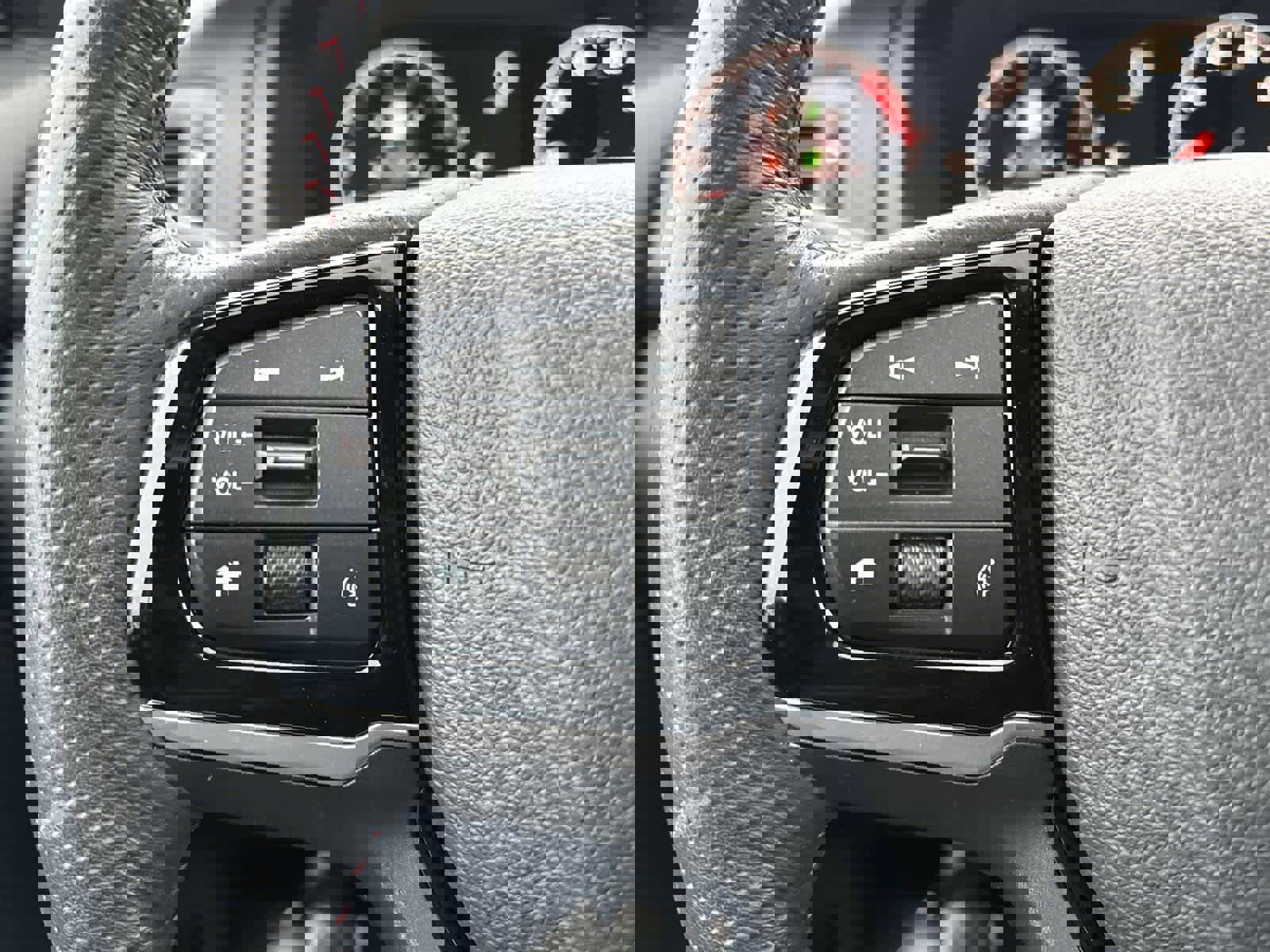 Used 2025 Honda Ridgeline Black Edition image 24