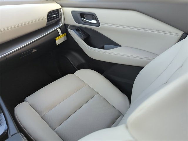 New 2026 Nissan Rogue SV w/ SV Premium Package image 23