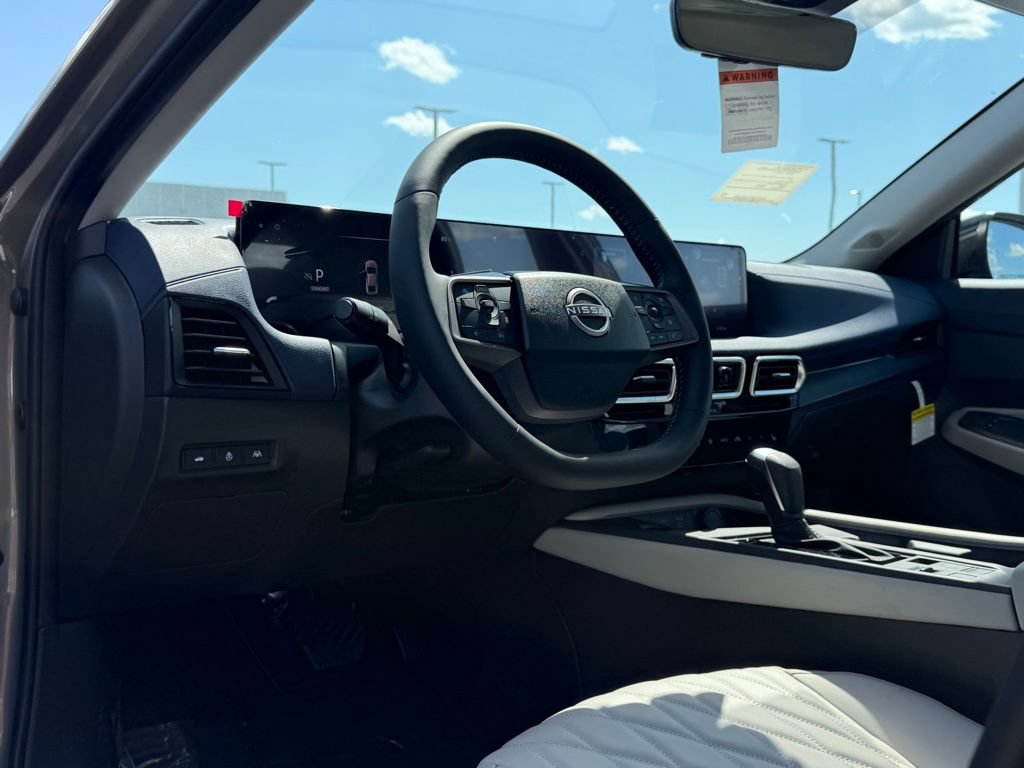 New 2026 Nissan Sentra SL w/ Floor Mat Package FWD image 10