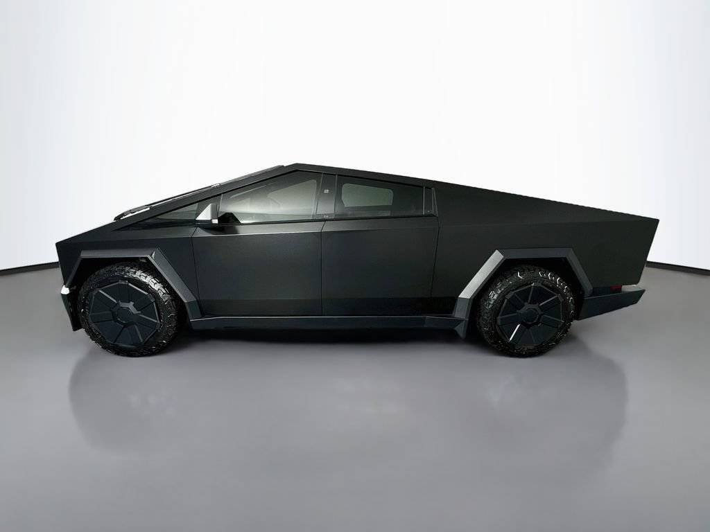 Used 2024 Tesla Cybertruck AWD Crew Cab image 4
