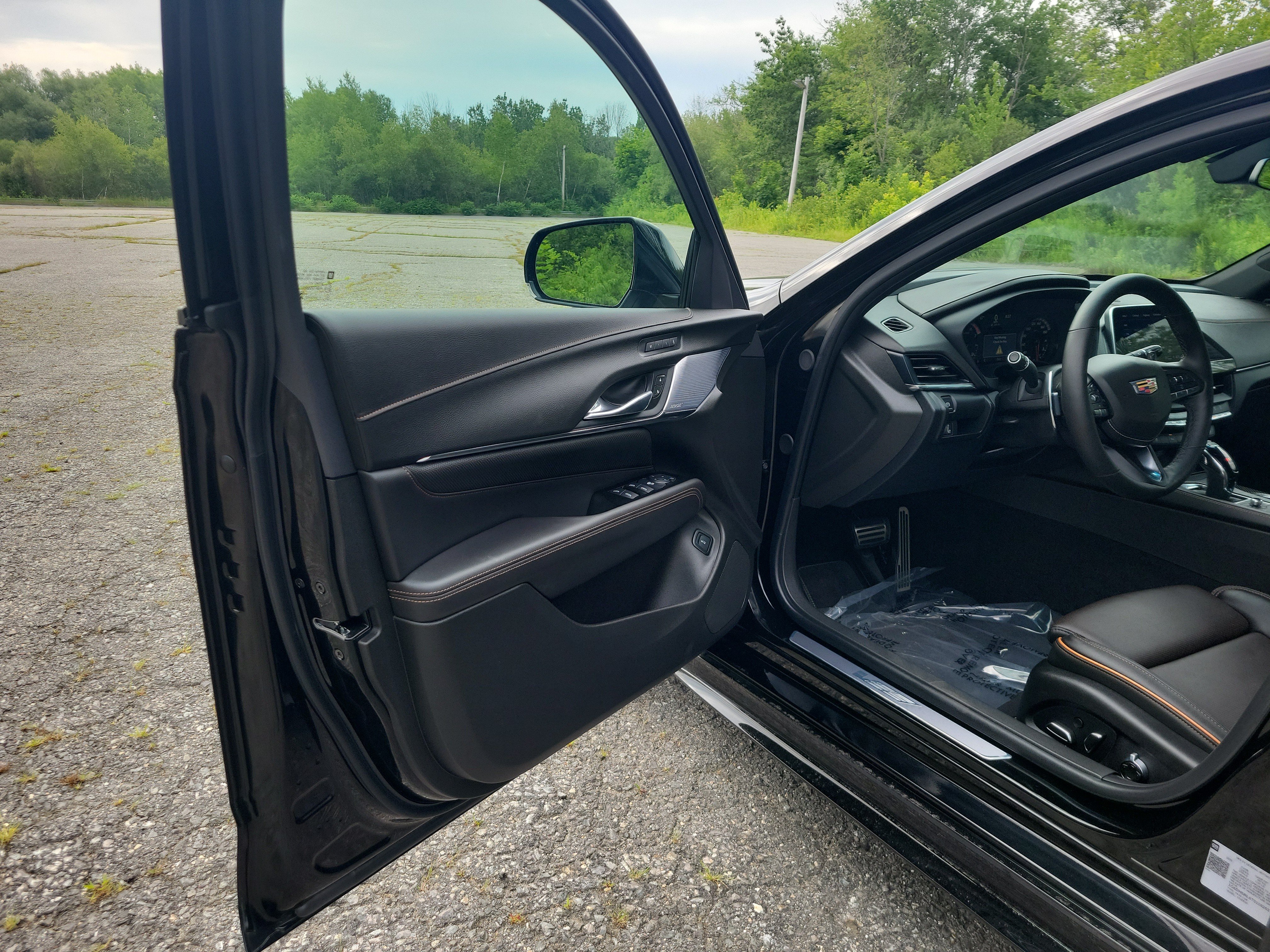 Certified 2026 Cadillac CT4 V AWD/4WD image 15