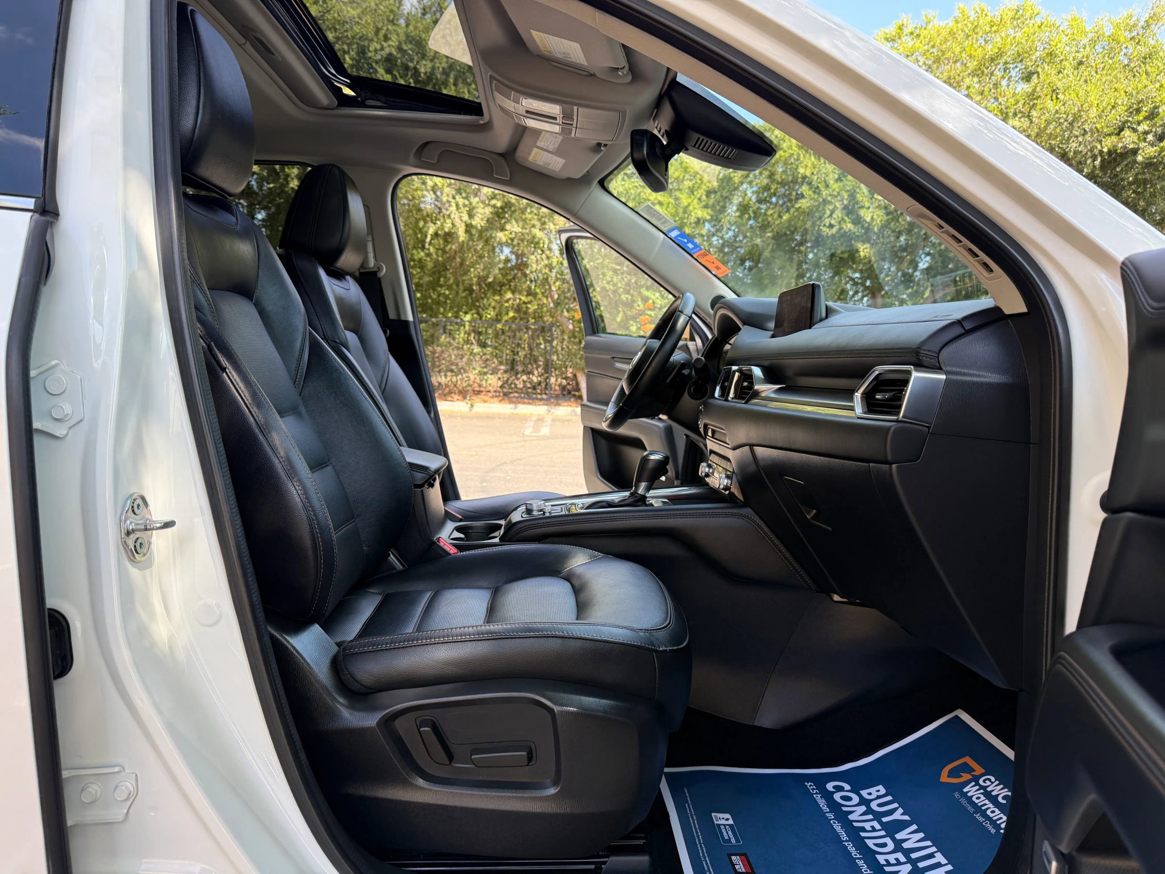 Used 2020 MAZDA CX-5 Touring FWD image 13