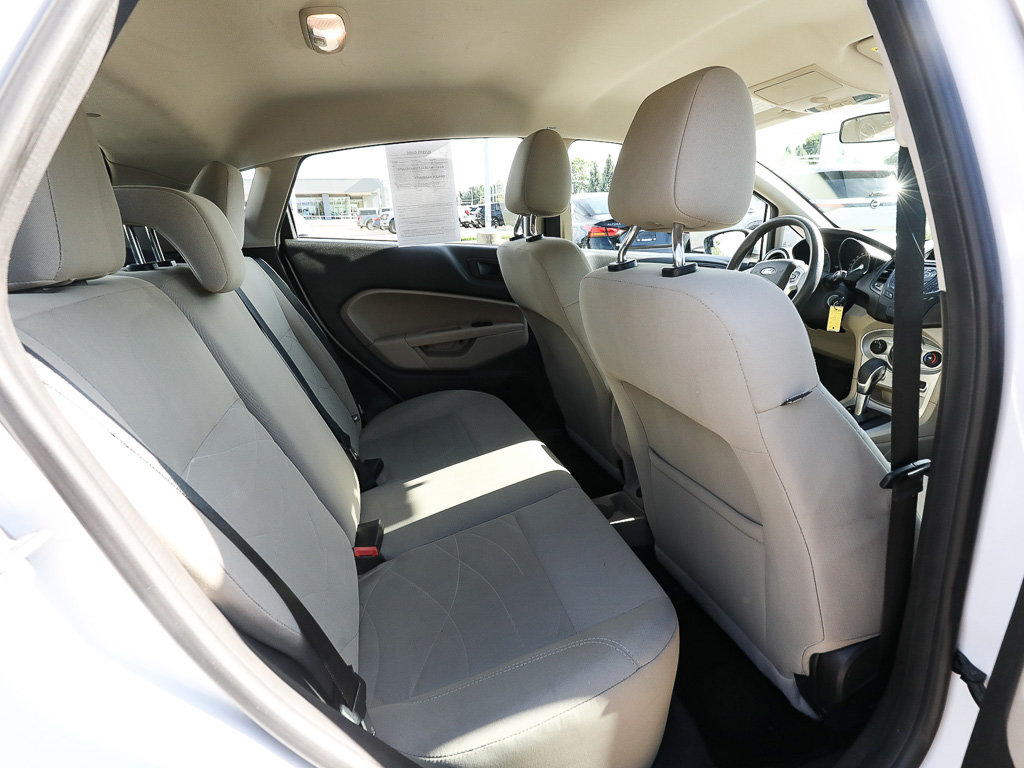 Used 2019 Ford Fiesta SE FWD image 22