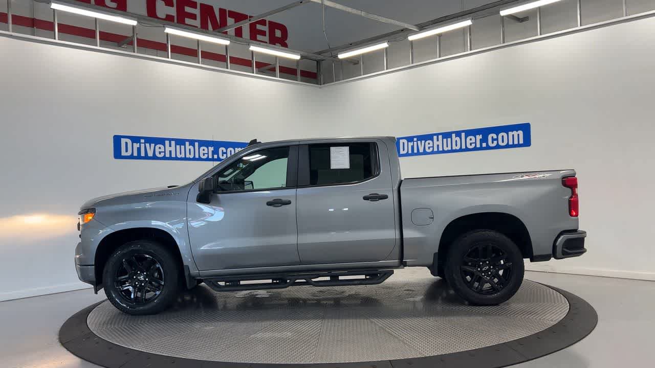 Used 2023 Chevrolet Silverado 1500 Custom AWD/4WD image 7