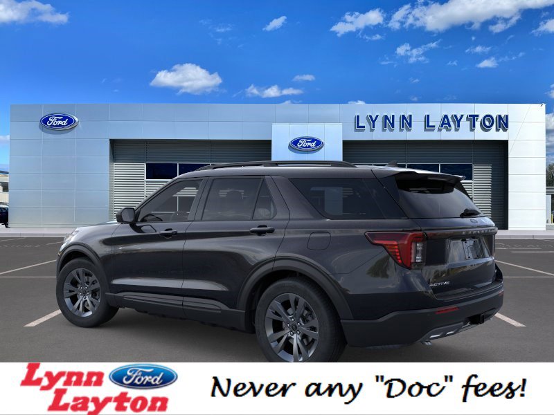 New 2026 Ford Explorer Active w/ Active Comfort Package image 4