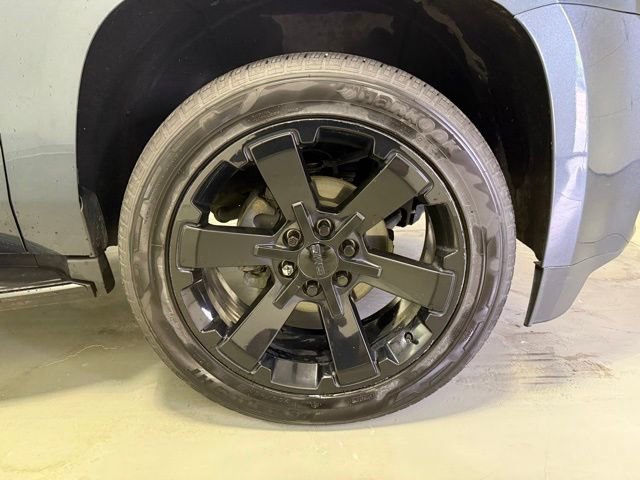 Used 2019 GMC Yukon SLT w/ Graphite Performance Edition AWD/4WD image 33