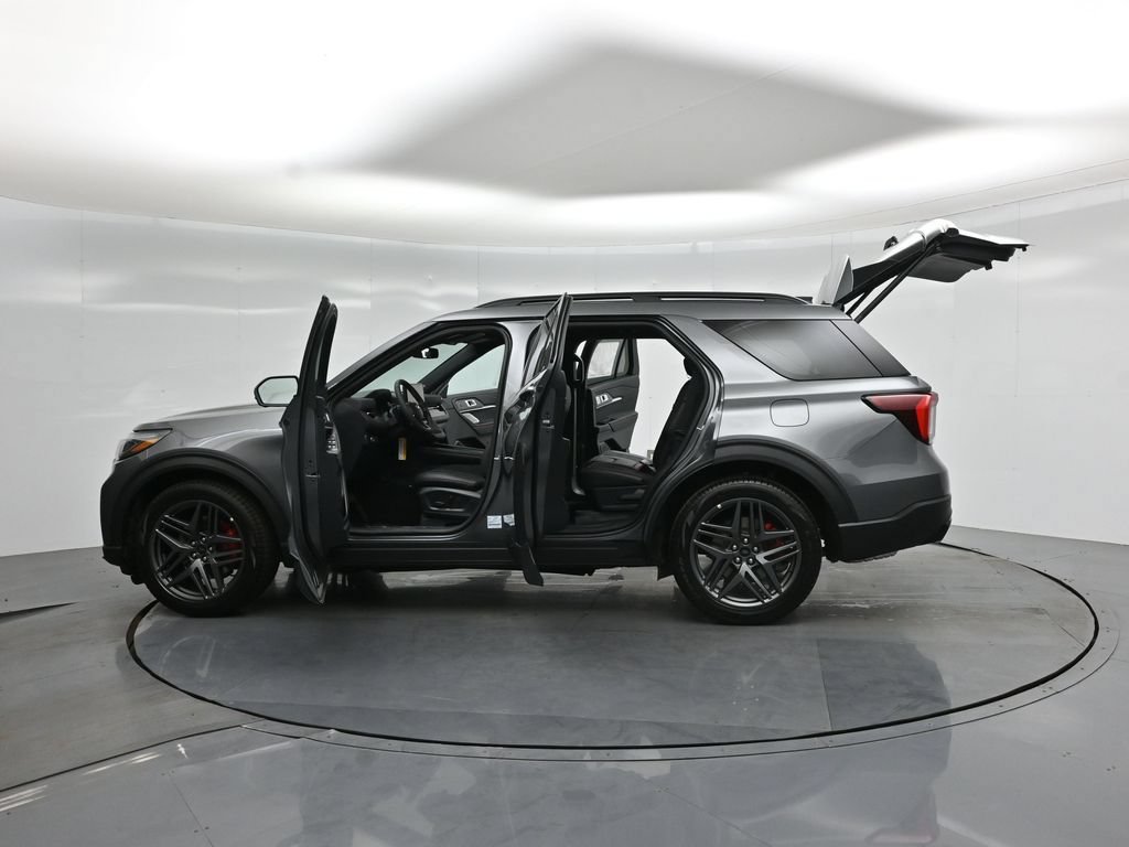 New 2026 Ford Explorer ST w/ Sun And Sound Package AWD/4WD image 36