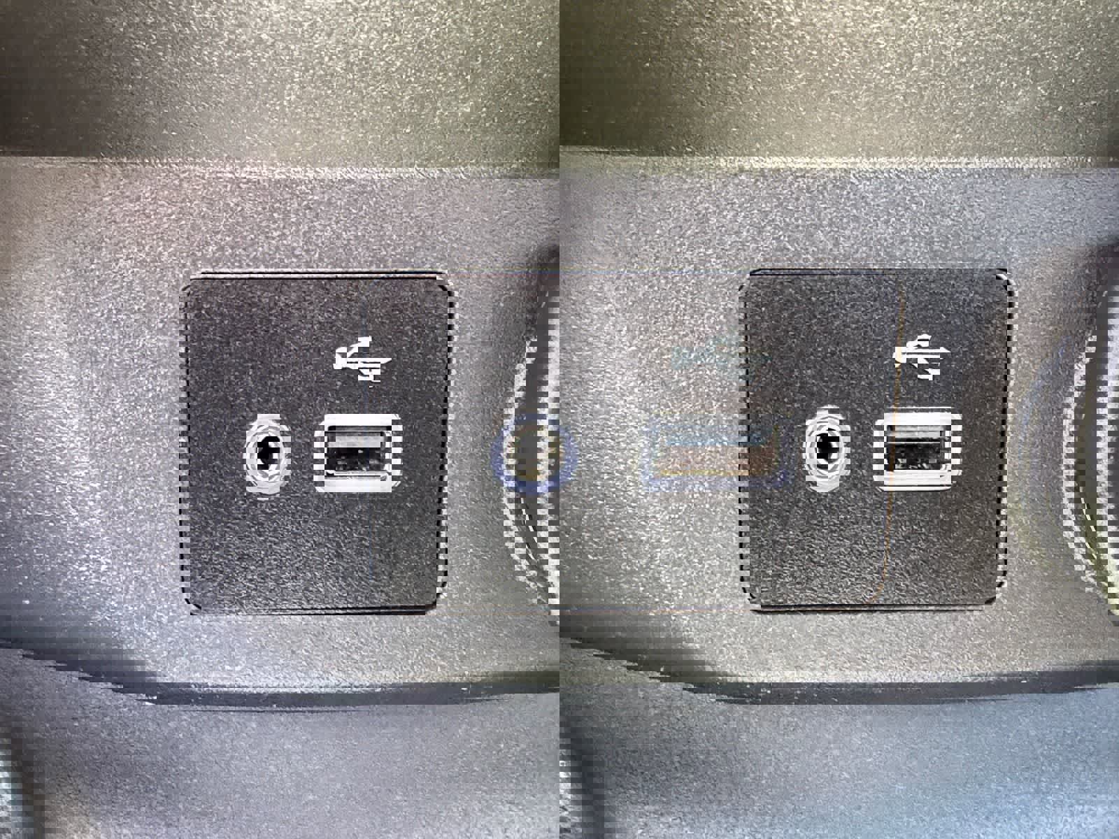 Used 2020 Nissan Rogue SV AWD/4WD image 18