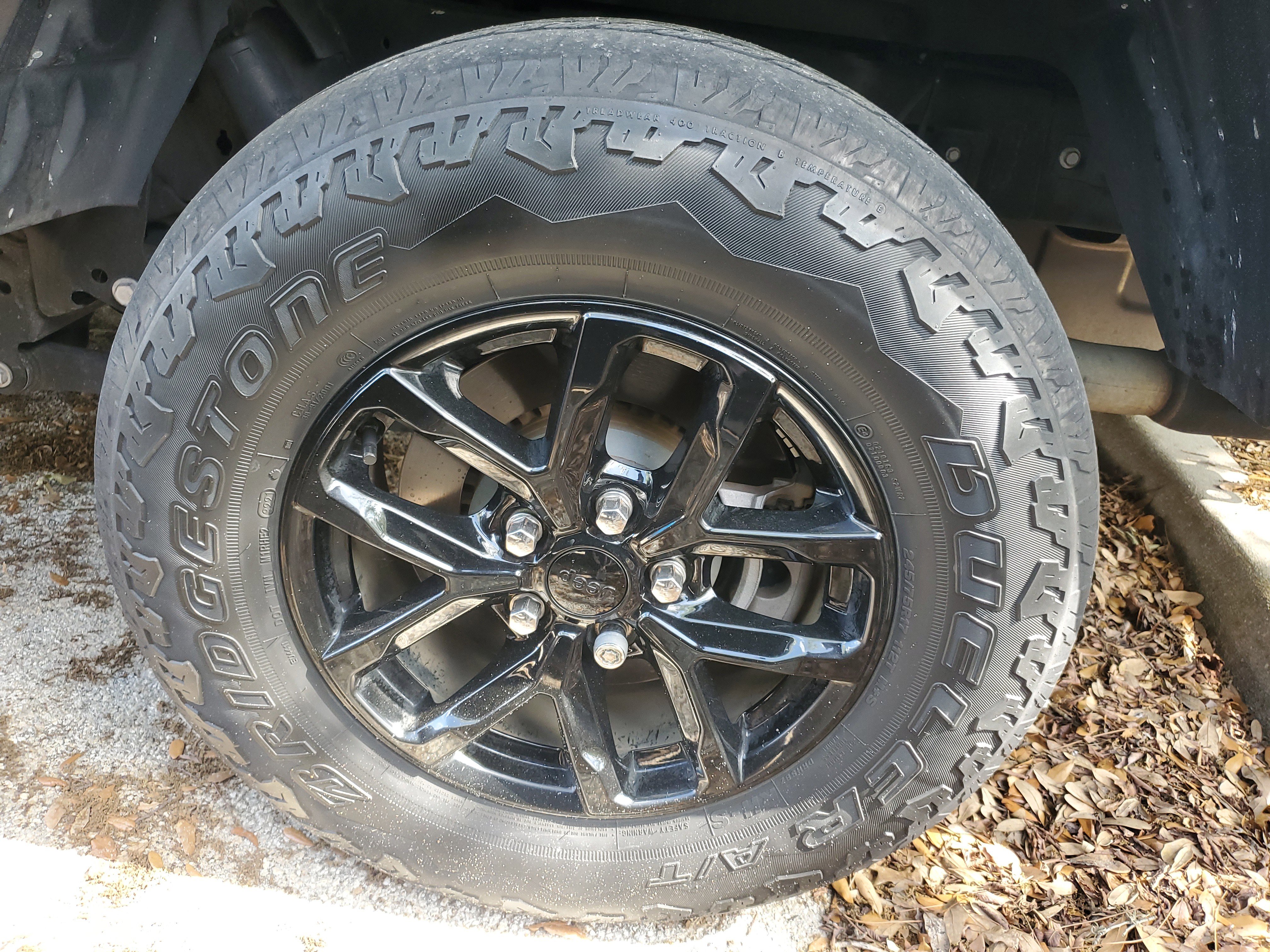 Used 2021 Jeep Gladiator Sport image 5