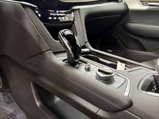 Certified 2025 Cadillac XT6 Sport w/ Platinum Package image 23