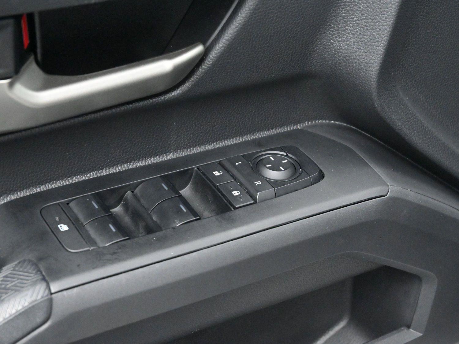 Used 2024 Toyota Tacoma TRD Sport image 10