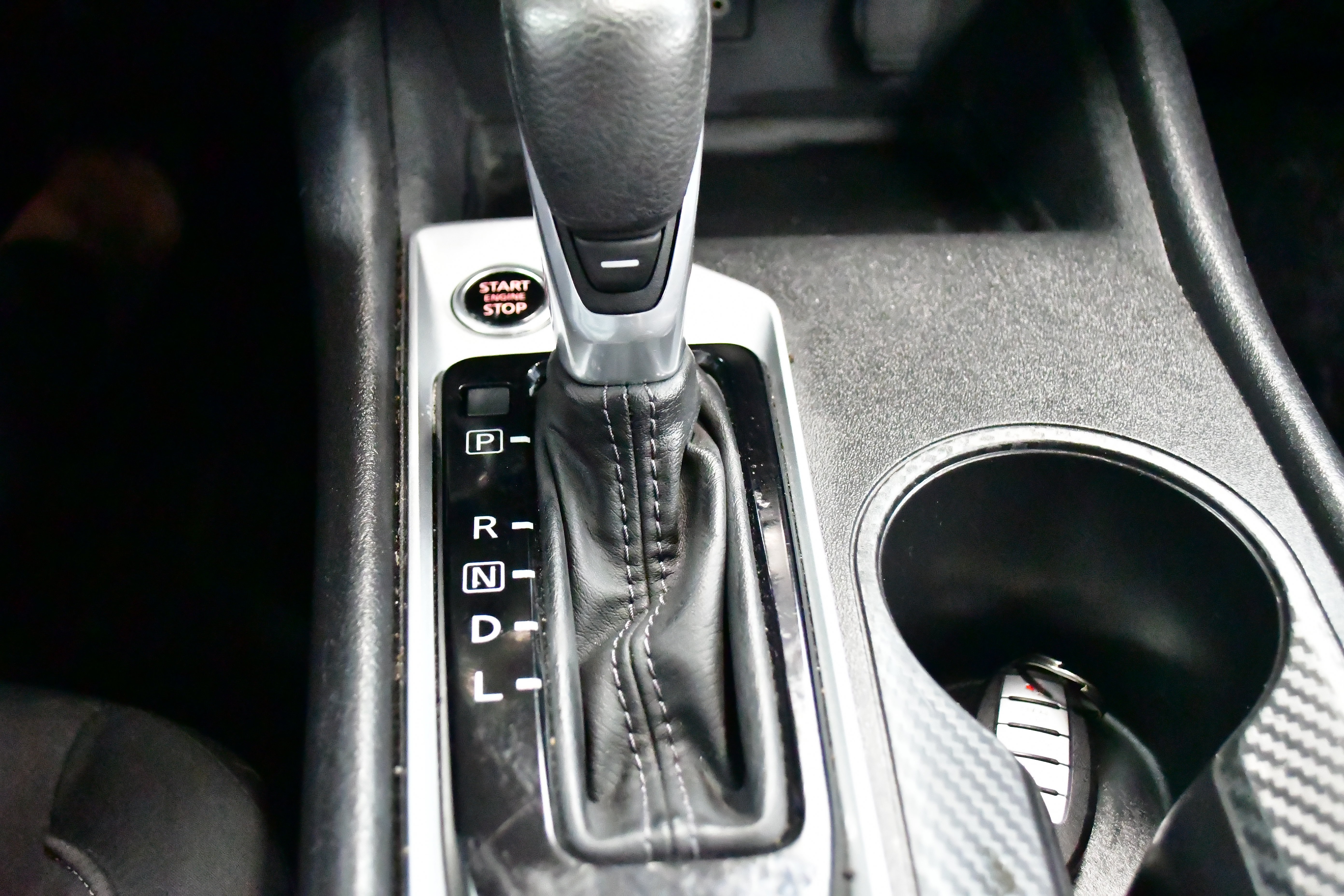 Used 2025 Nissan Altima 2.5 SV FWD image 28