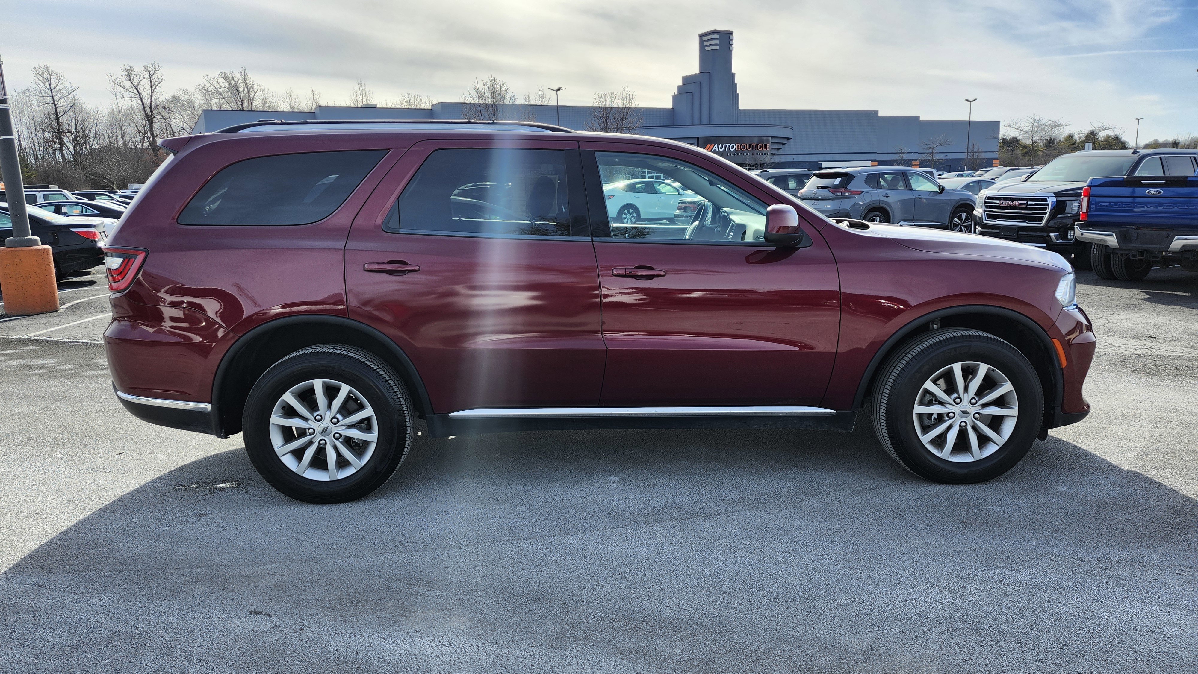 Used 2022 Dodge Durango SXT image 16