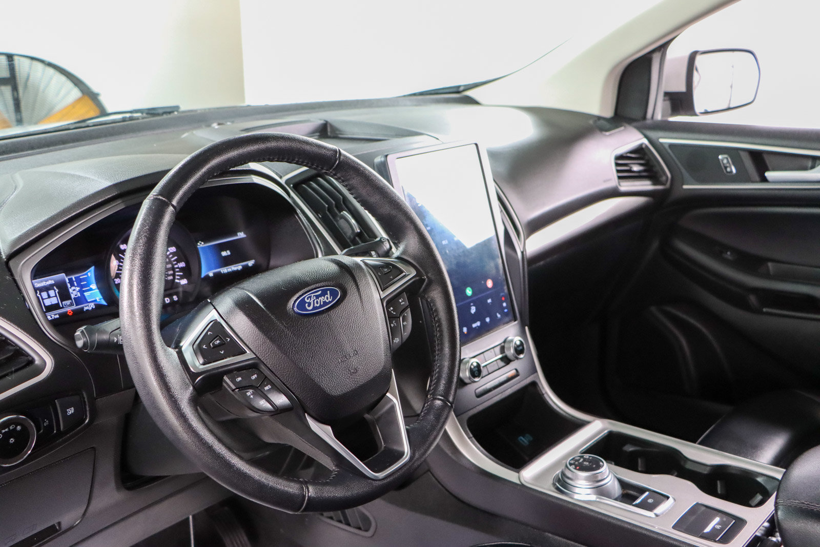 Used 2023 Ford Edge SEL AWD/4WD image 22