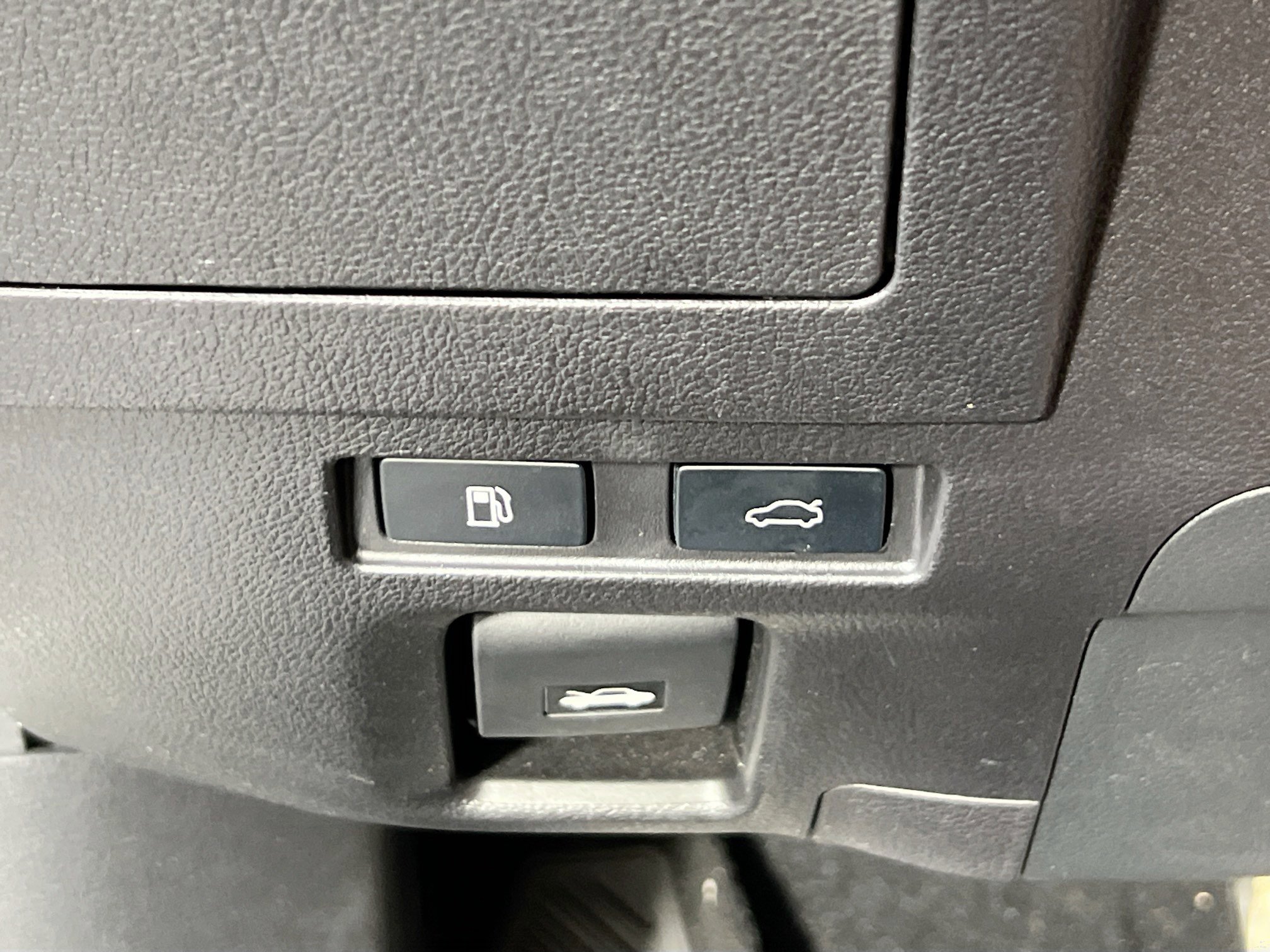 Used 2025 Lexus ES 350 w/ Premium Package FWD image 10