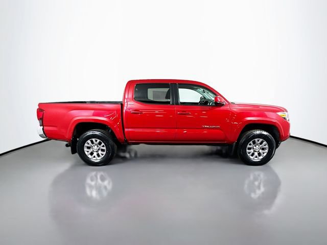 Certified 2018 Toyota Tacoma SR5 AWD/4WD image 9