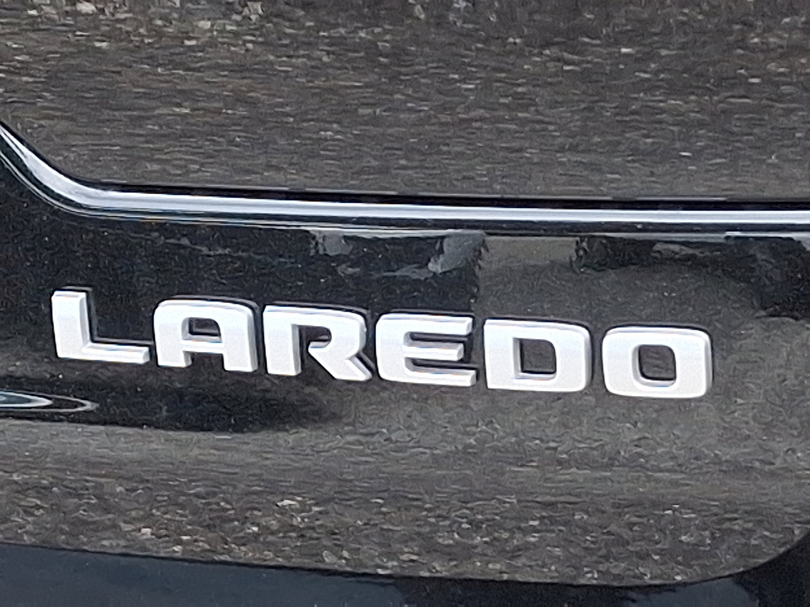 New 2025 Jeep Grand Cherokee Laredo X w/ Luxury Tech Group I image 15