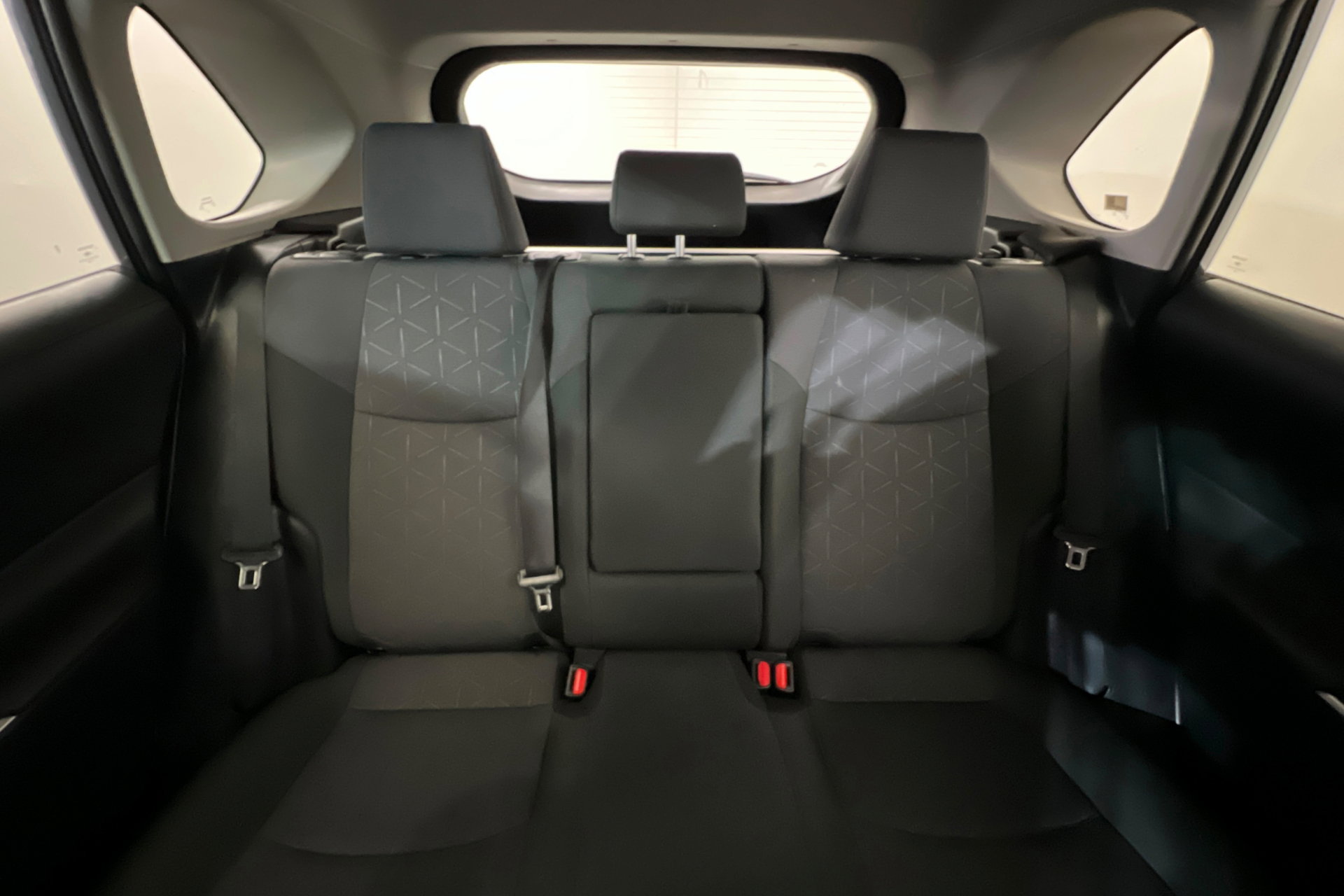 Used 2024 Toyota RAV4 XLE AWD/4WD image 26