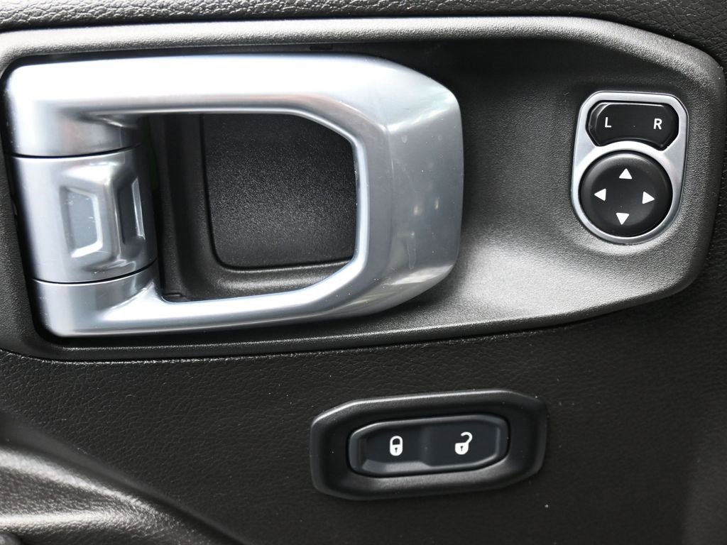 Certified 2024 Jeep Wrangler Sport S image 10