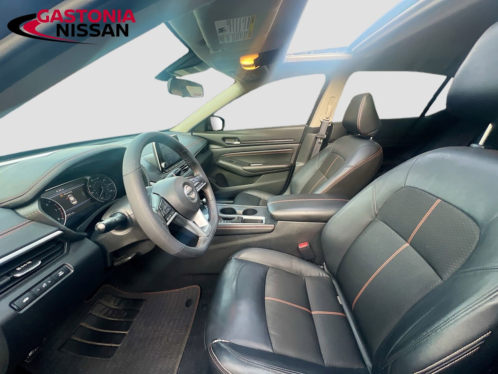 Used 2022 Nissan Altima 2.5 SR w/ Midnight Edition Package image 25