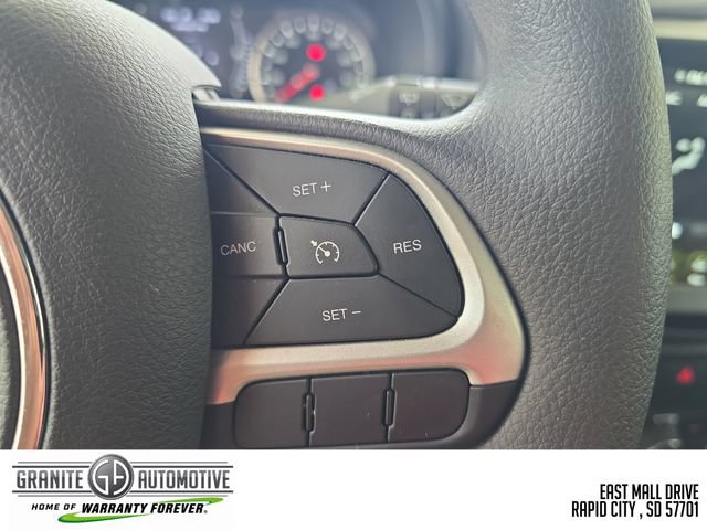 Used 2023 Jeep Renegade Latitude AWD/4WD image 33