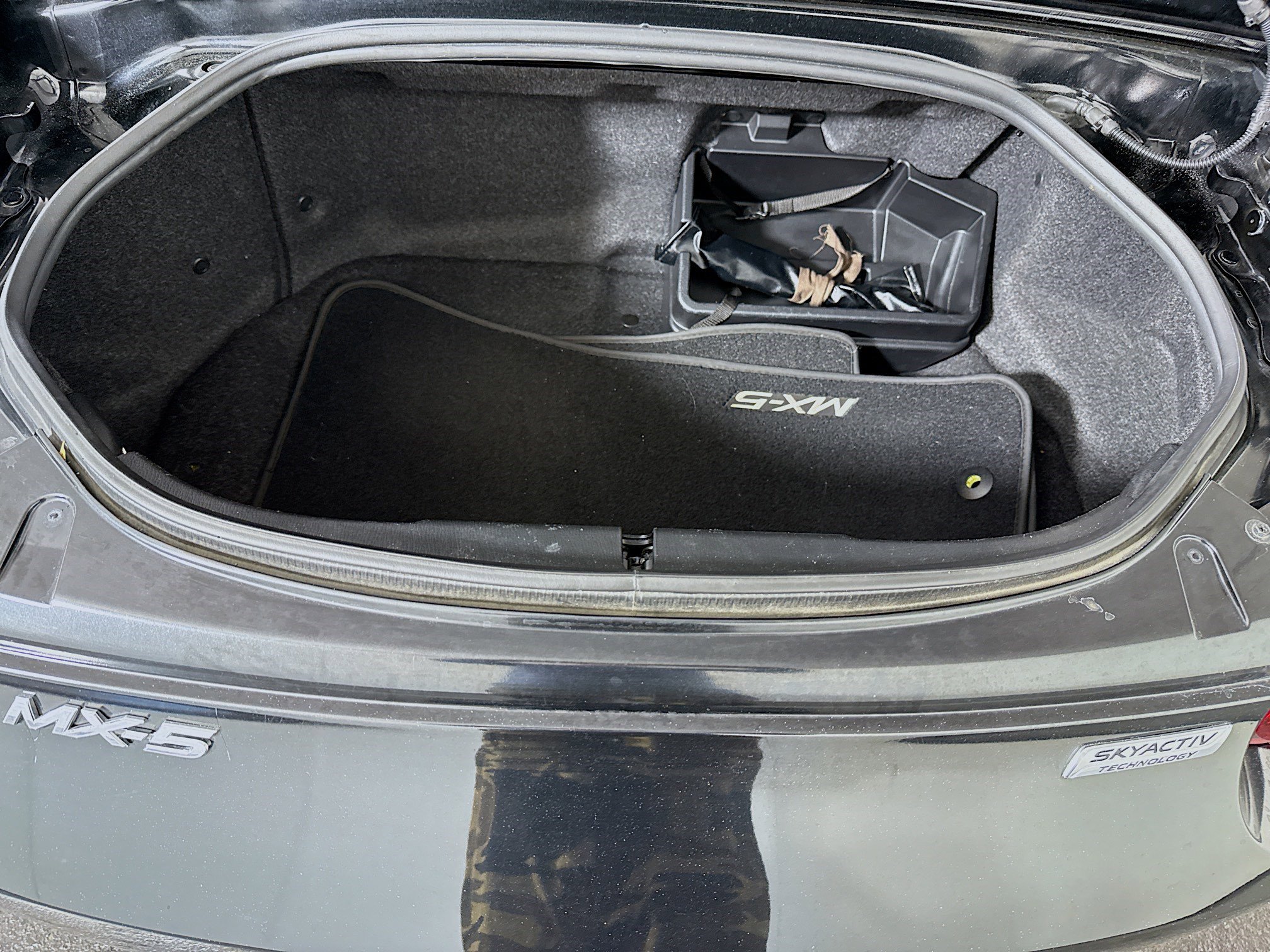 Used 2018 MAZDA MX-5 Miata RF Grand Touring image 21