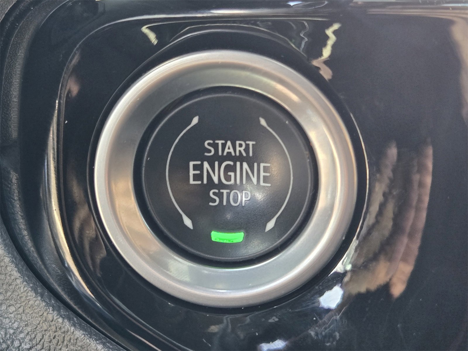 Used 2023 GMC Sierra 1500 SLE image 18