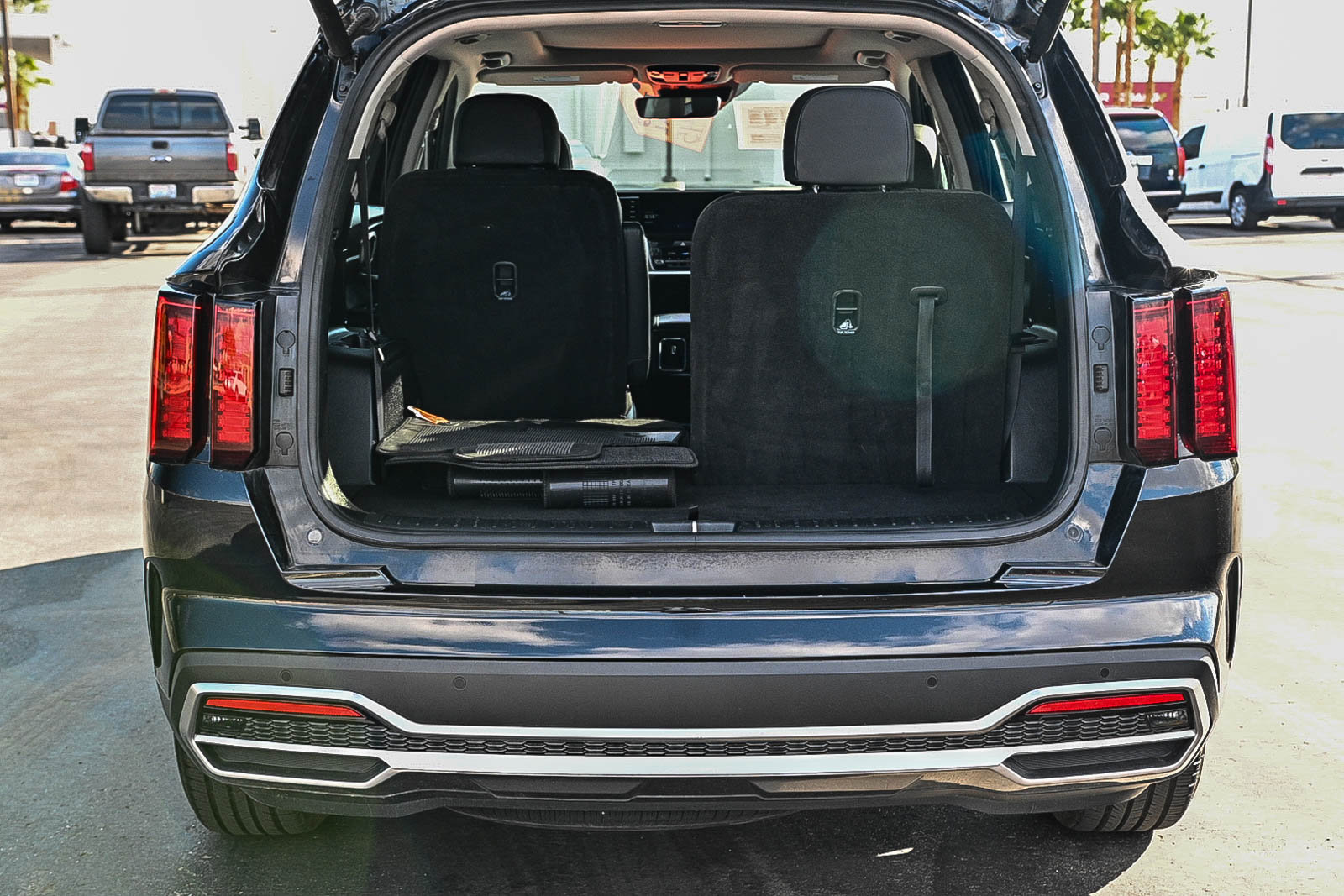 Used 2023 Kia Sorento EX w/ Panoramic Sunroof Package image 27