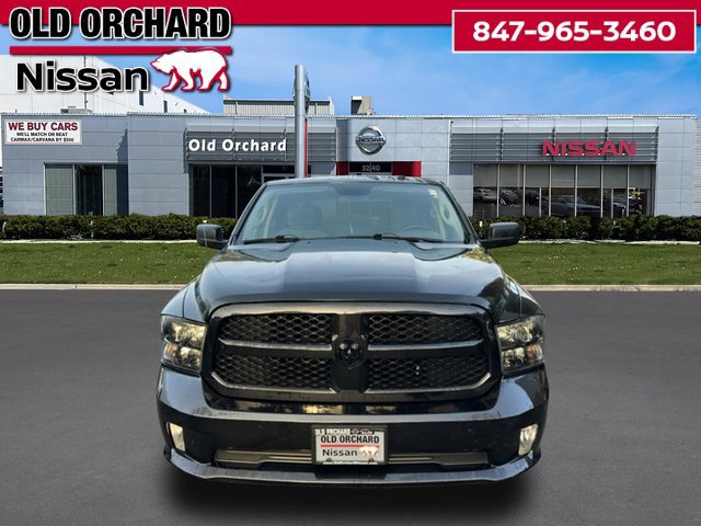 Used 2018 RAM 1500 Express w/ Black Ram 1500 Express Group AWD/4WD image 2