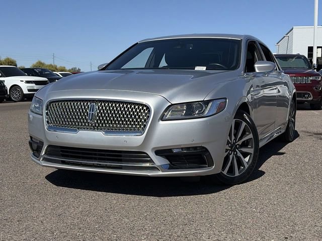 Used 2019 Lincoln Continental Premiere image 3