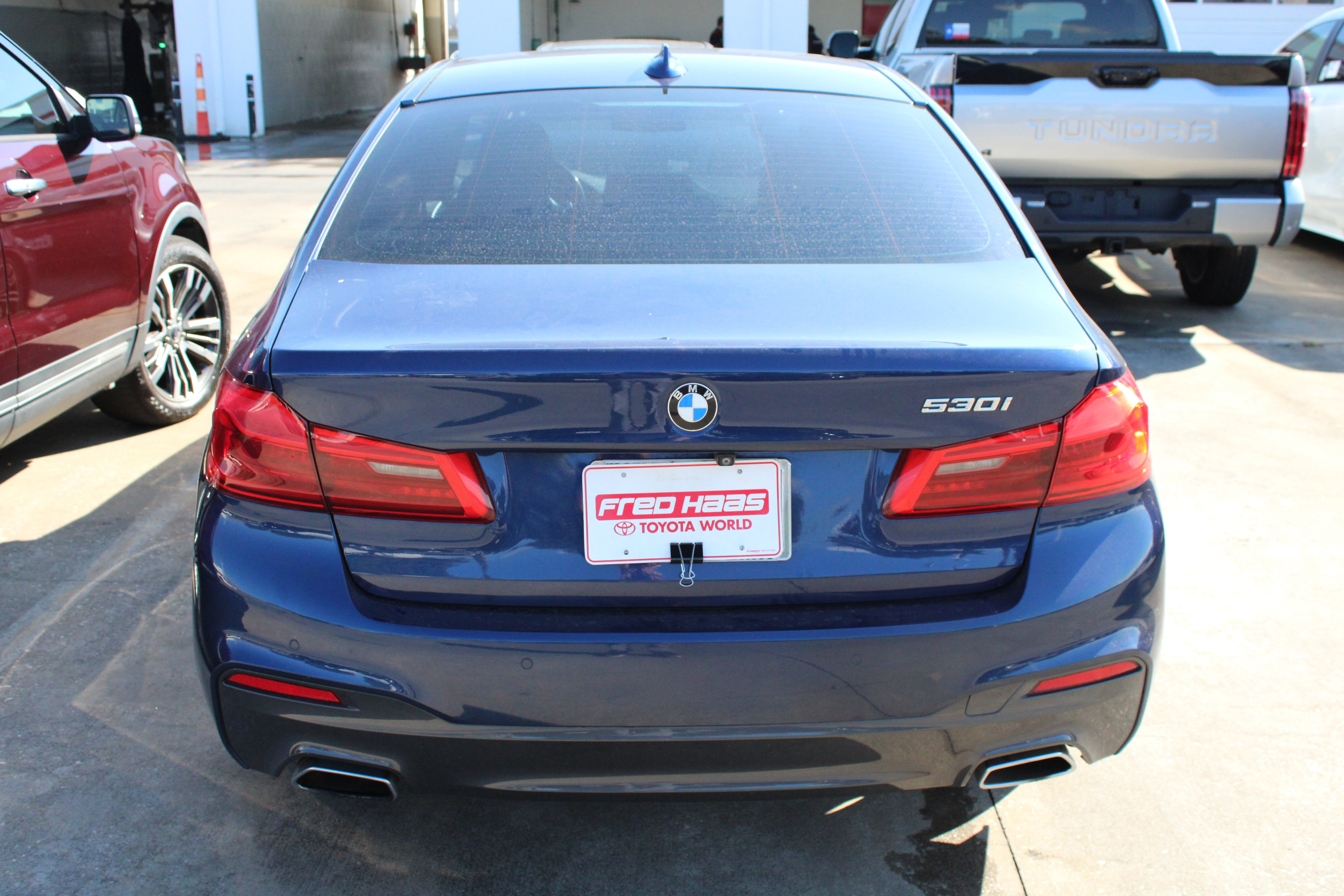 Used 2020 BMW 530i w/ M Sport Package RWD image 8