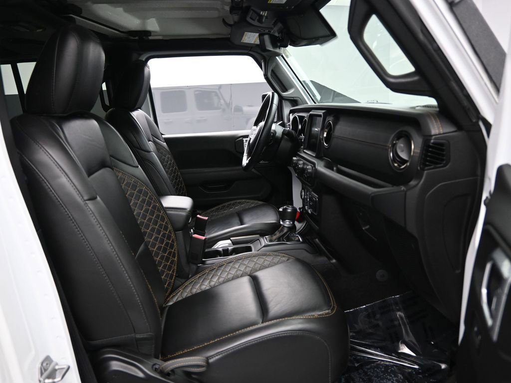 Used 2021 Jeep Wrangler Unlimited Sahara image 36