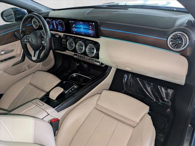 Used 2023 Mercedes-Benz CLA 250 image 21
